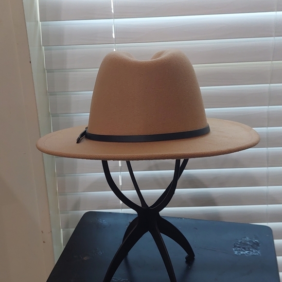 Fashion Fedora Hat Thin Leather Strap Accent Carmel Brown - Picture 4 of 10